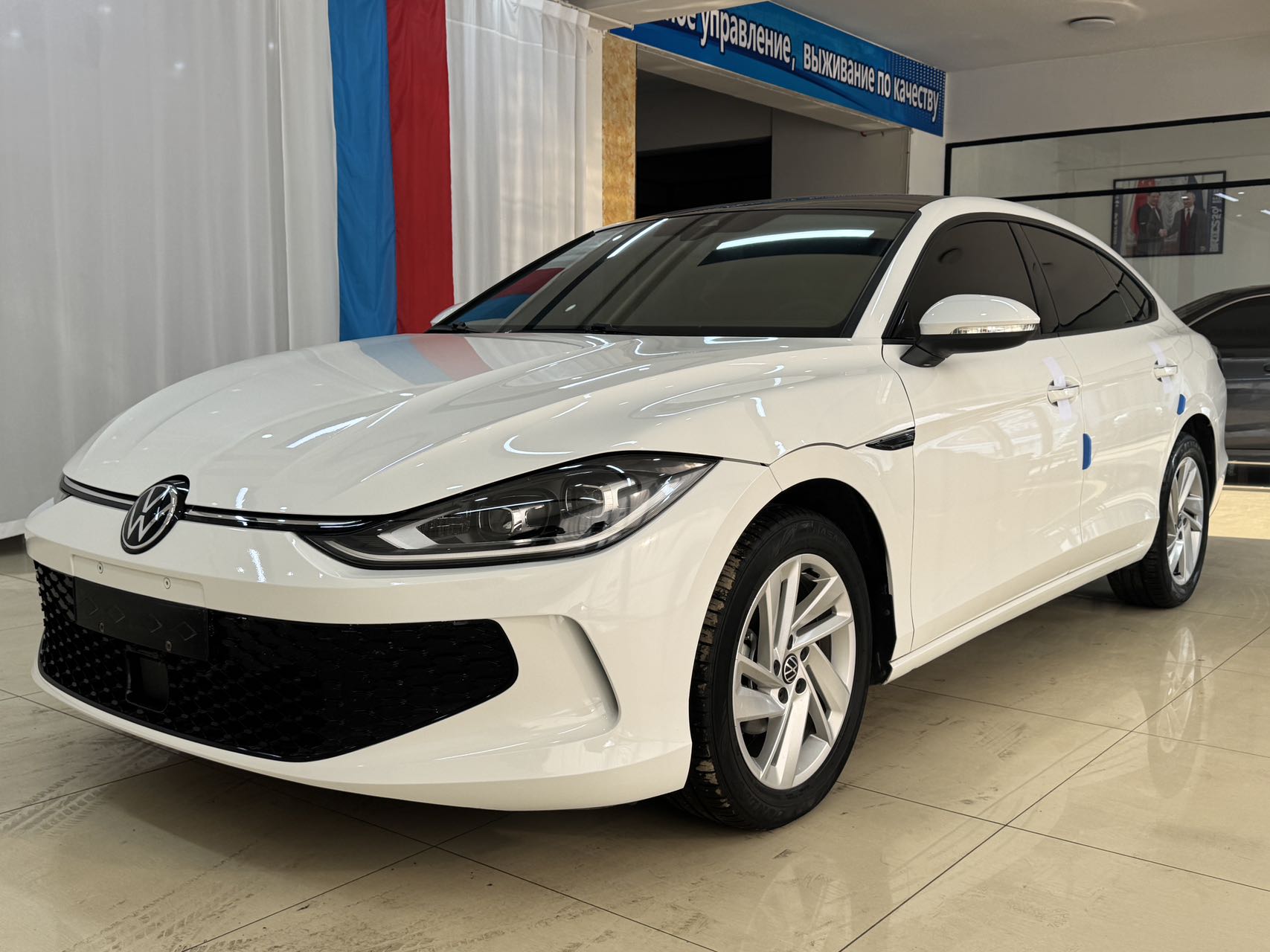 VOLKSWAGEN LAMANDO L, 2022 год